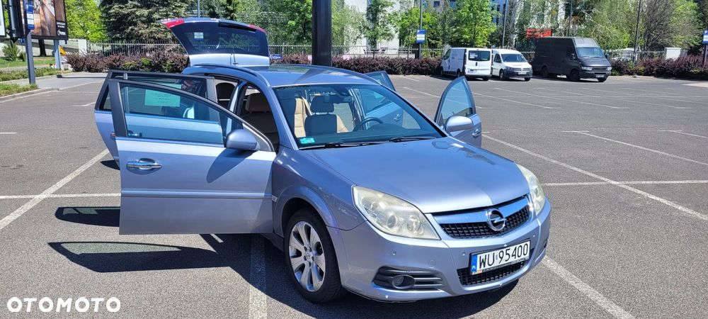 Opel Vectra 1.9 CDTI Cosmo - 6