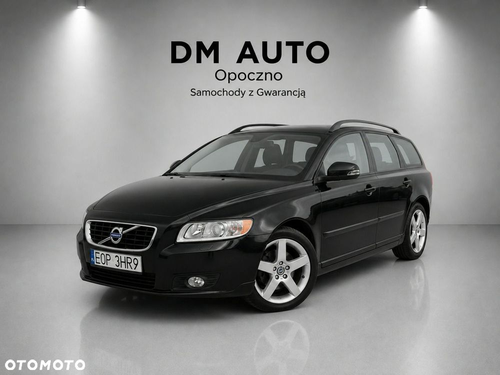 Volvo V50 DPF D3 Momentum - 1