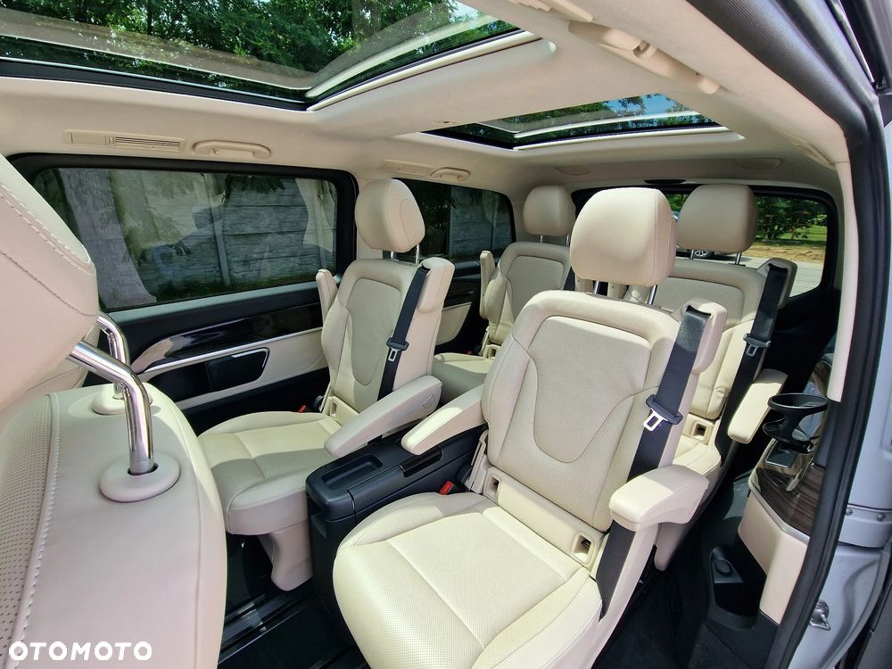 Mercedes-Benz Klasa V 300 d 4-Matic Exclusive 9G-Tronic (d³ugi) - 9