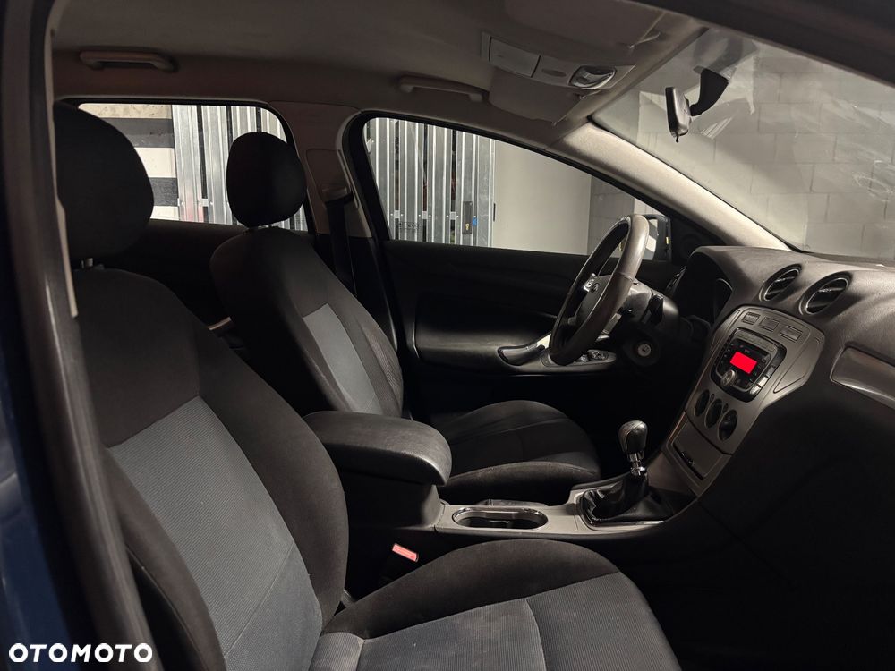 Ford Mondeo 2.0 TDCi Ambiente - 5
