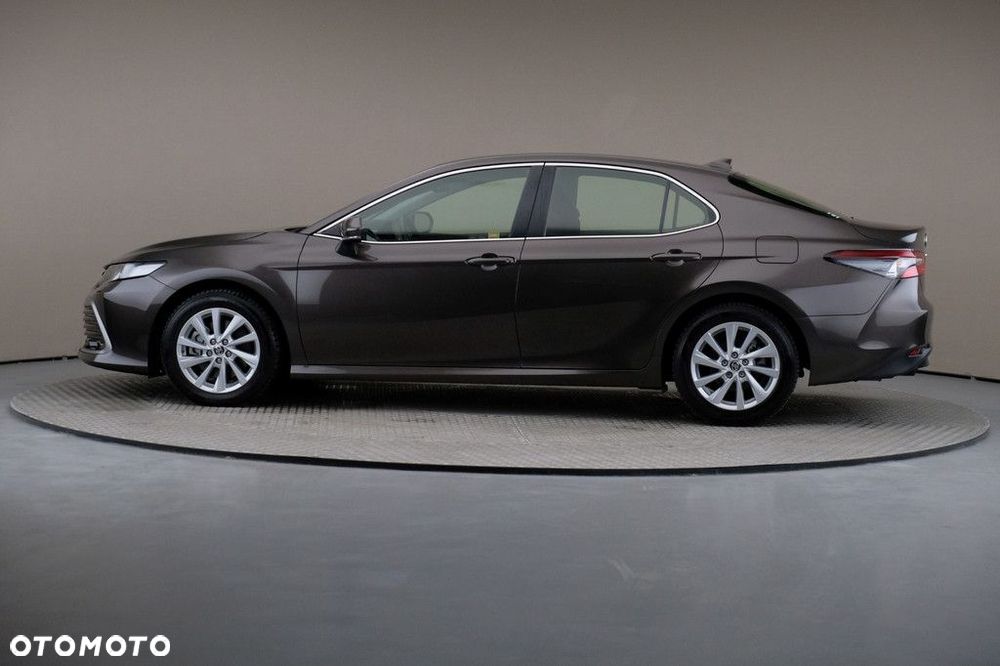 Toyota Camry 2.5 Hybrid Comfort CVT - 4