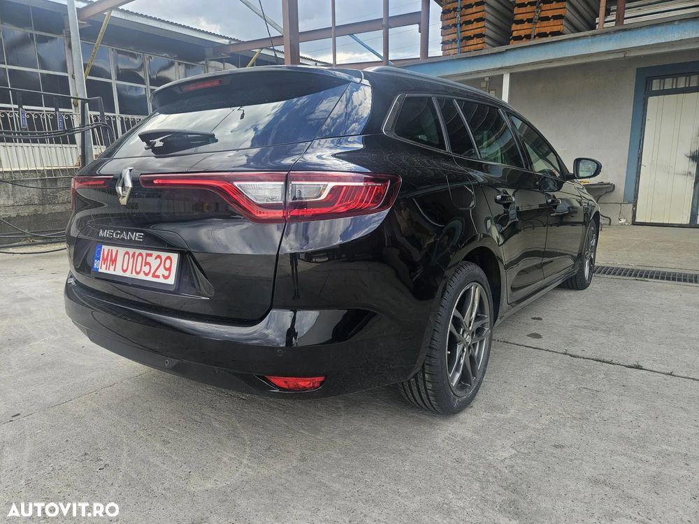 Renault Megane TCe 115 GPF LIFE - 4