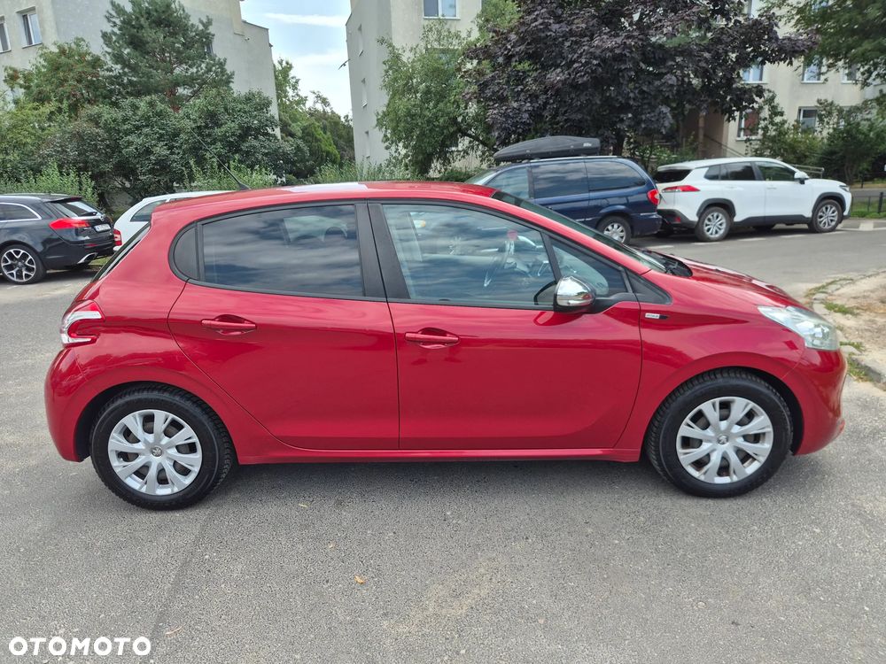 Peugeot 208 1.2 PureTech Style - 4