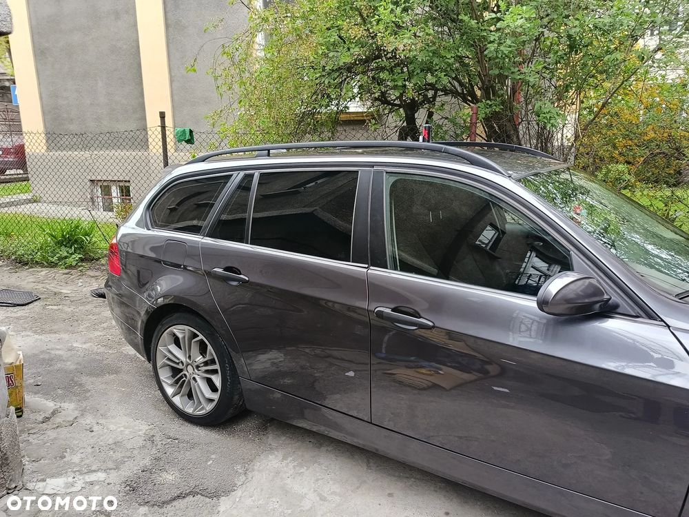 BMW Seria 3 320d - 10