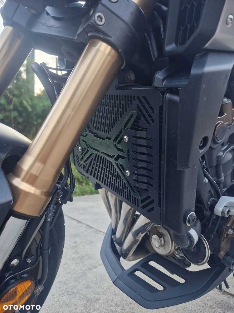Honda CB - 14