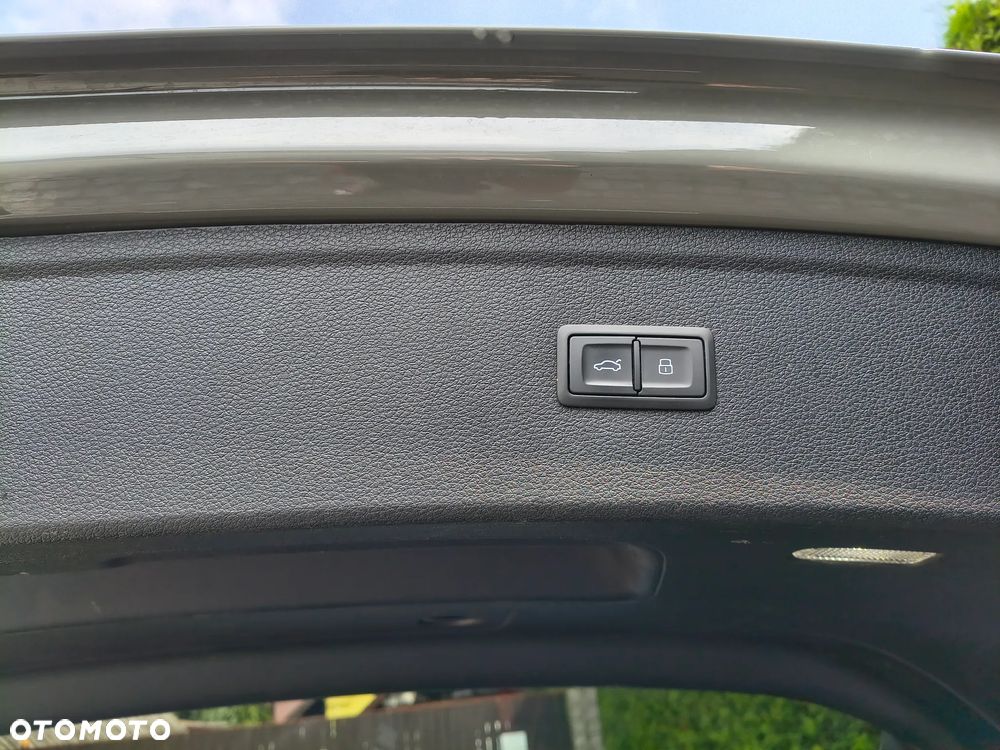 Audi Q5 50 TFSI e Quattro S Line S tronic - 13