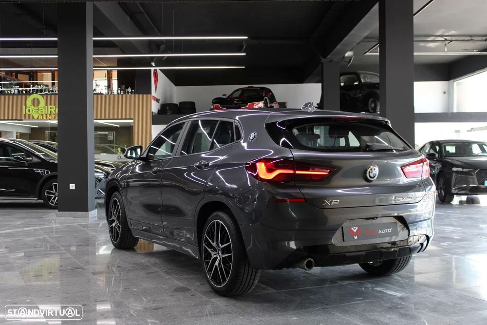 BMW X2 25 e xDrive foto 2