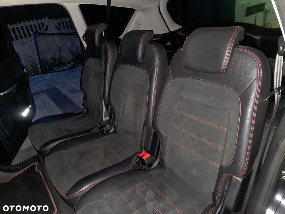 Ford S-Max 2.0 TDCi DPF Titanium - 29