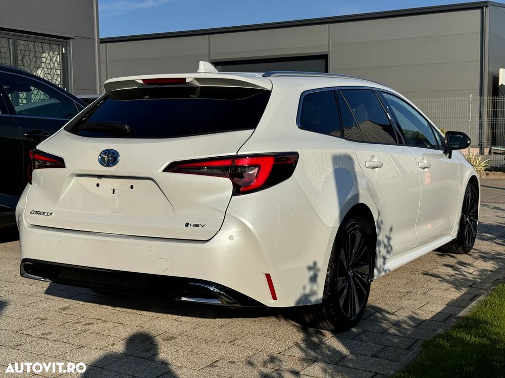 Toyota Corolla 1.8 HSD Dynamic - 7