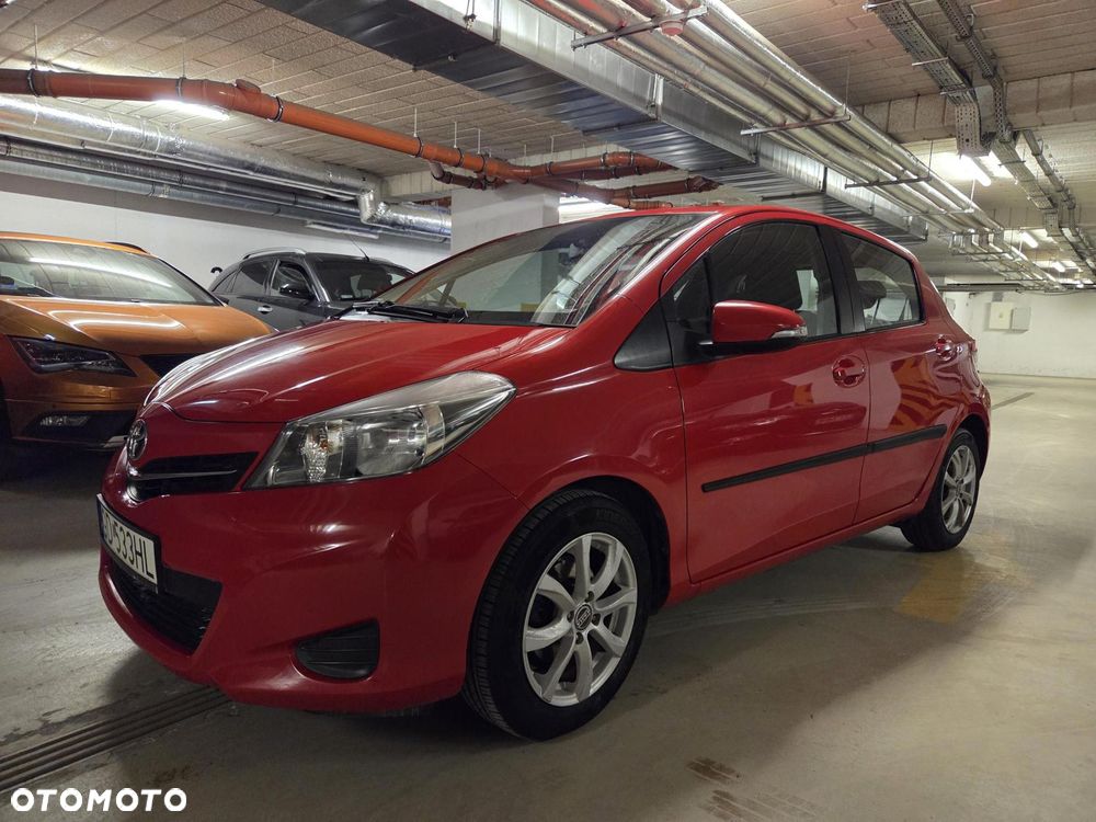 Toyota Yaris 1.33 Premium - 8