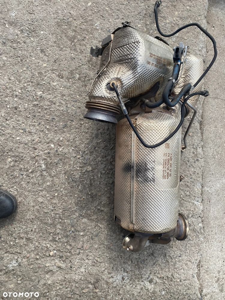 mercedes 213 kpl. katalizator KT 1300 A 6541401200 - 1