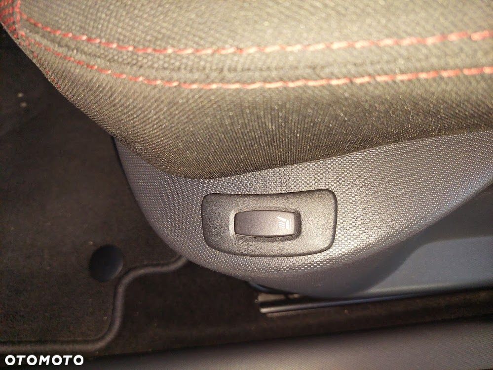 Renault Clio (Energy) TCe 90 Bose Edition - 12