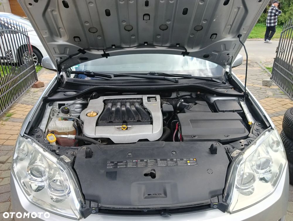 Renault Laguna 2.0 16V 140 Emotion - 8