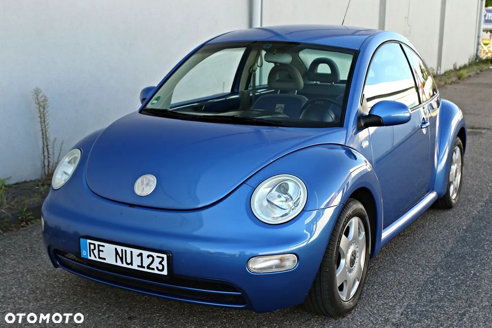 Volkswagen New Beetle - 17