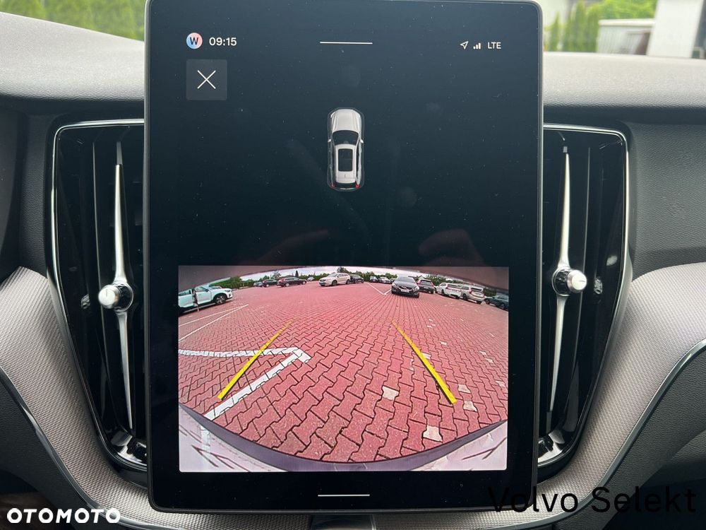 Volvo XC 60 B5 B AWD Core - 19