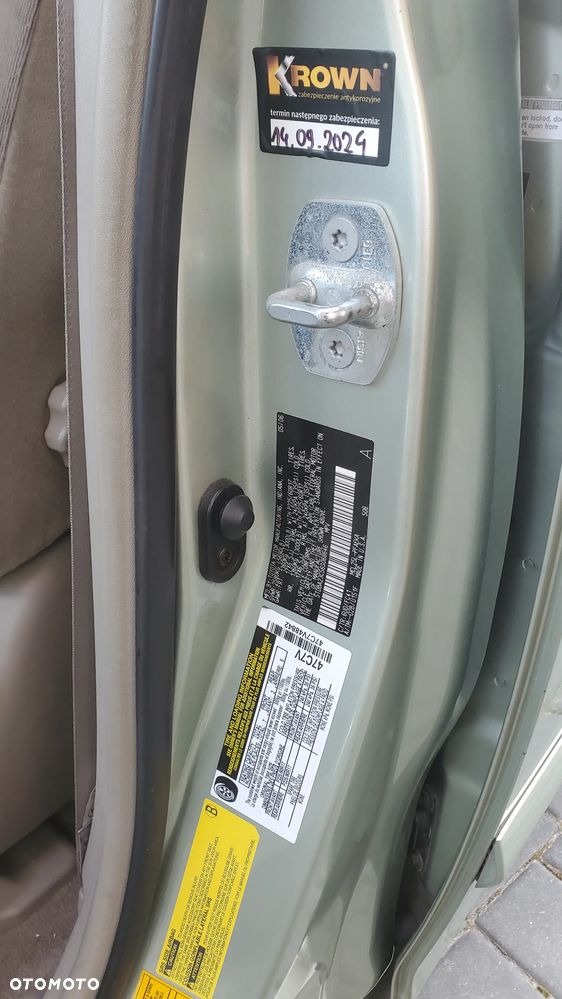 Toyota Sienna 3.3 LE AWD - 21