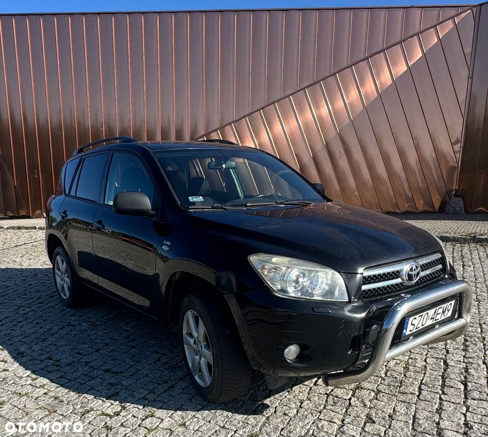 Toyota RAV4 2.2 D-4D Premium - 1