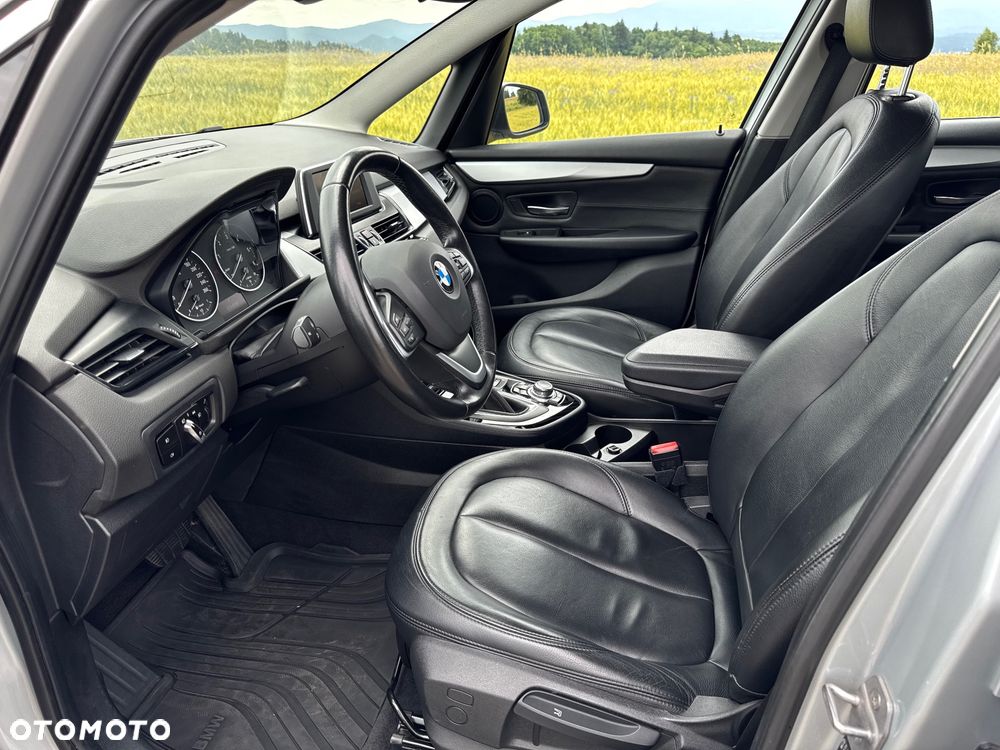 BMW Seria 2 218d GT - 17