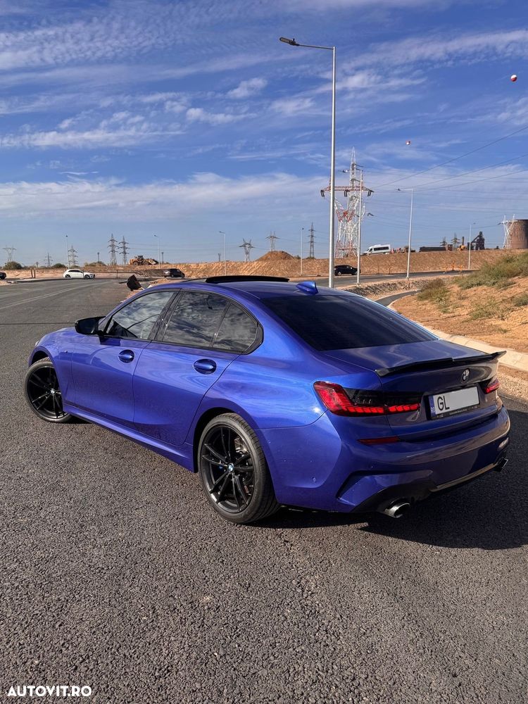 BMW Seria 3 330i xDrive Aut. M Sport - 2