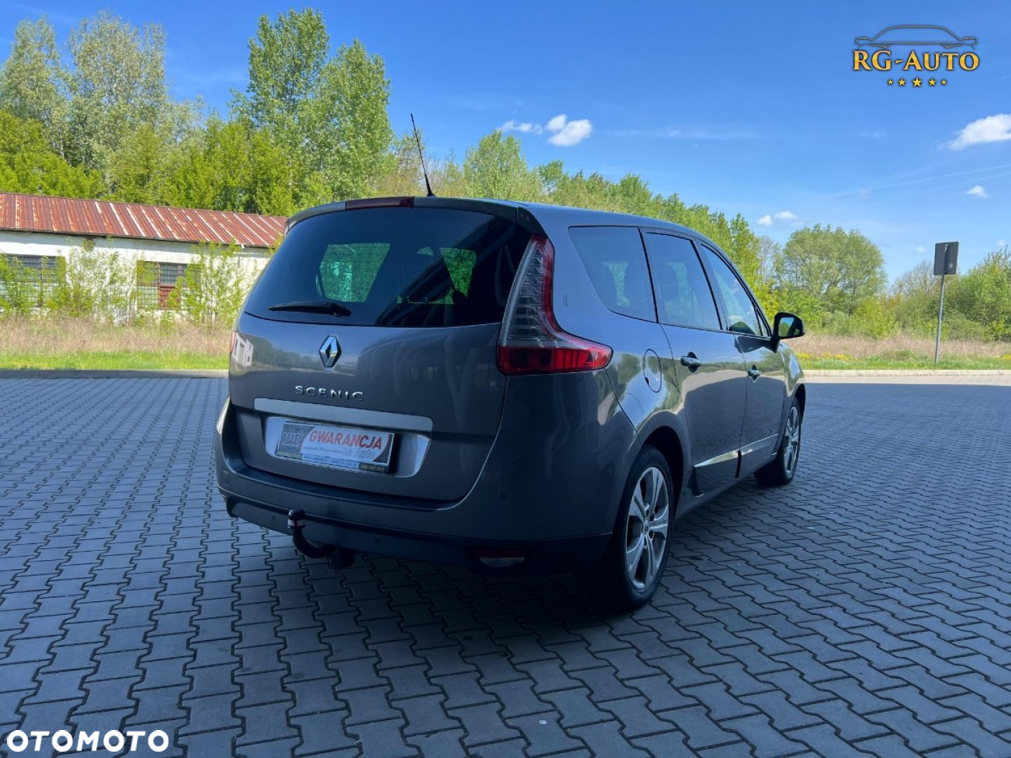 Renault Grand Scenic - 8