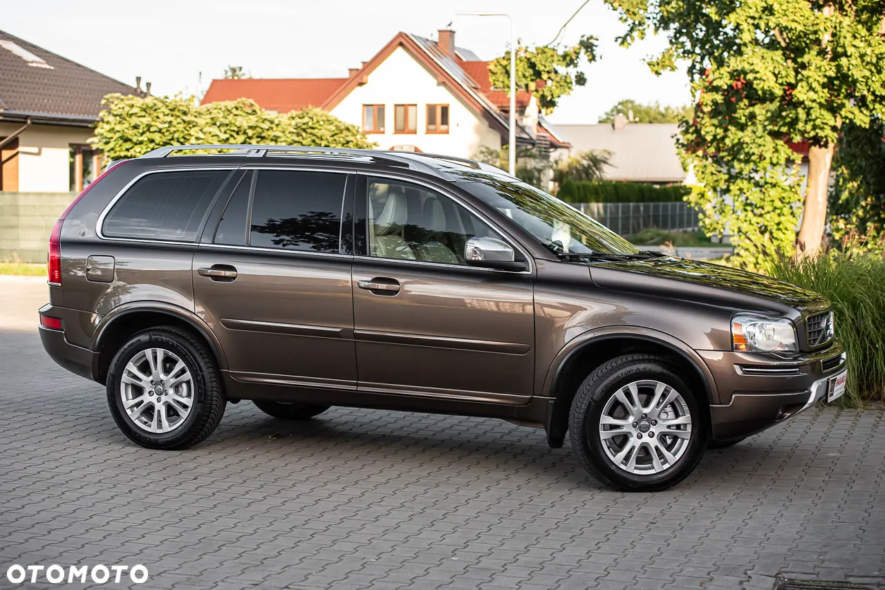 Volvo XC 90 D5 AWD Summum - 3