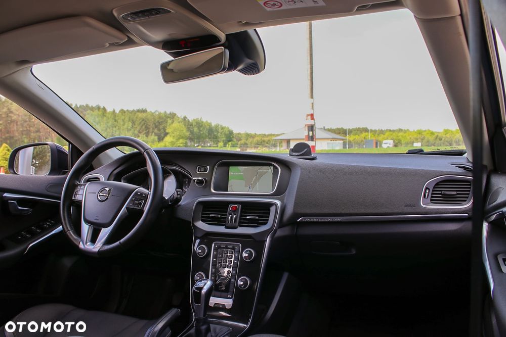 Volvo V40 Cross Country D3 Base - 38