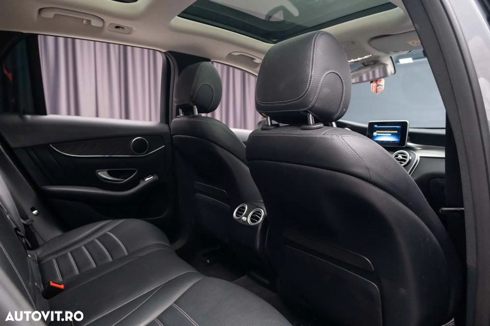 Mercedes-Benz GLC 250 d 4MATIC 9G-TRONIC AMG Line - 38