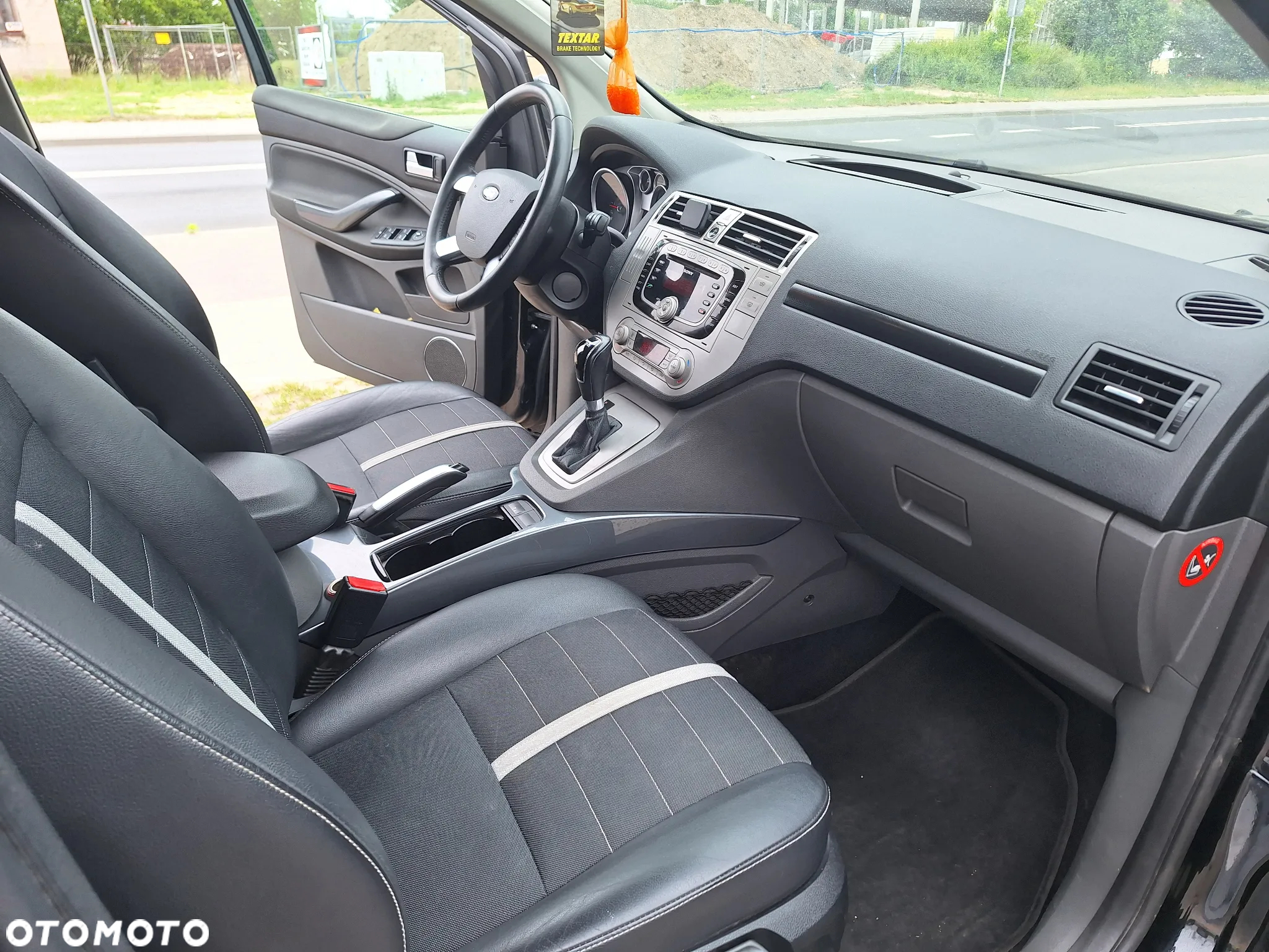 Ford Kuga - 13
