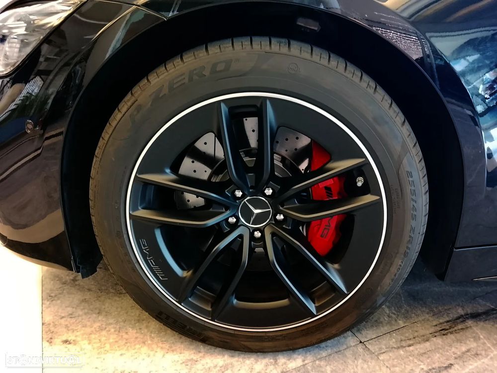 Mercedes-Benz AMG GT 4 portas 43 - 10