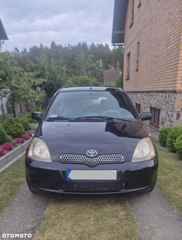 Toyota Yaris - 2