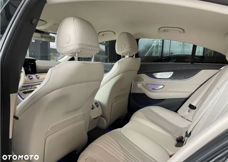 Mercedes-Benz CLS 450 4-Matic AMG - 9