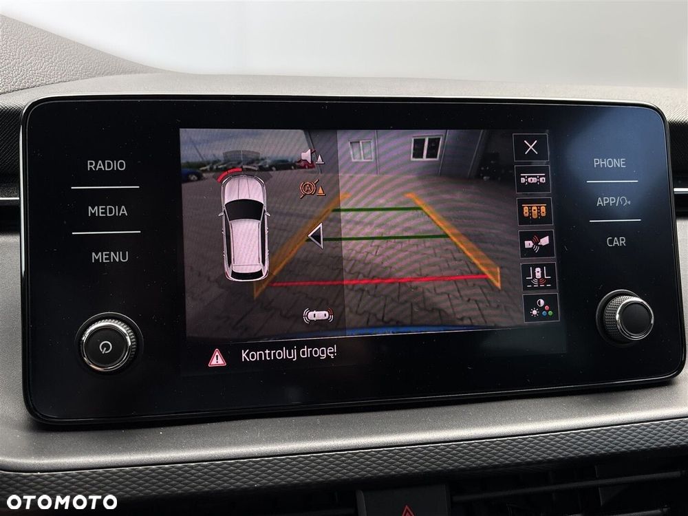 Skoda Kamiq 1.0 TSI Ambition DSG - 28