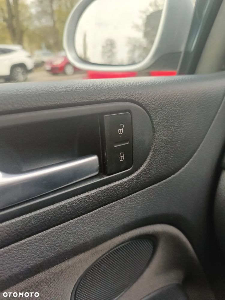 Volkswagen Golf Plus 1.4 TSI Comfortline - 23