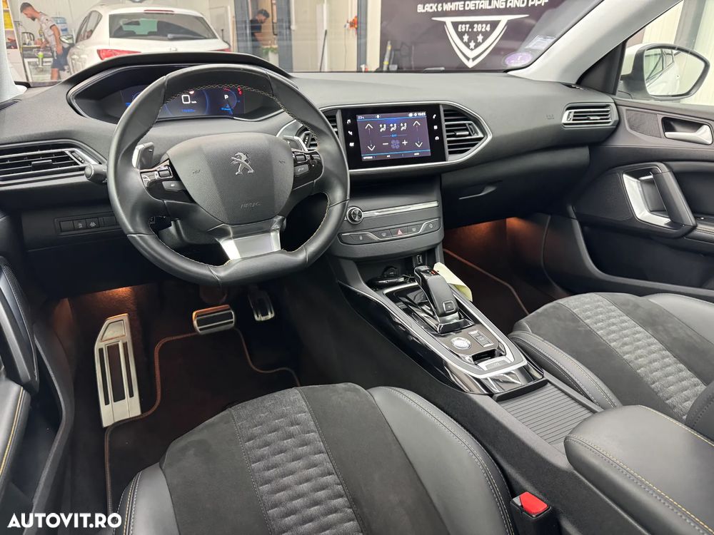 Peugeot 308 PureTech 130 EAT8 Allure Pack - 5