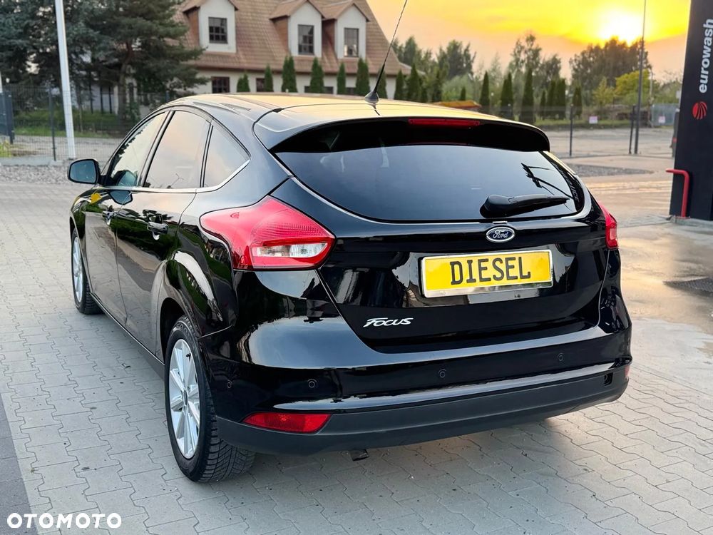 Ford Focus 1.6 TDCi DPF Titanium - 6