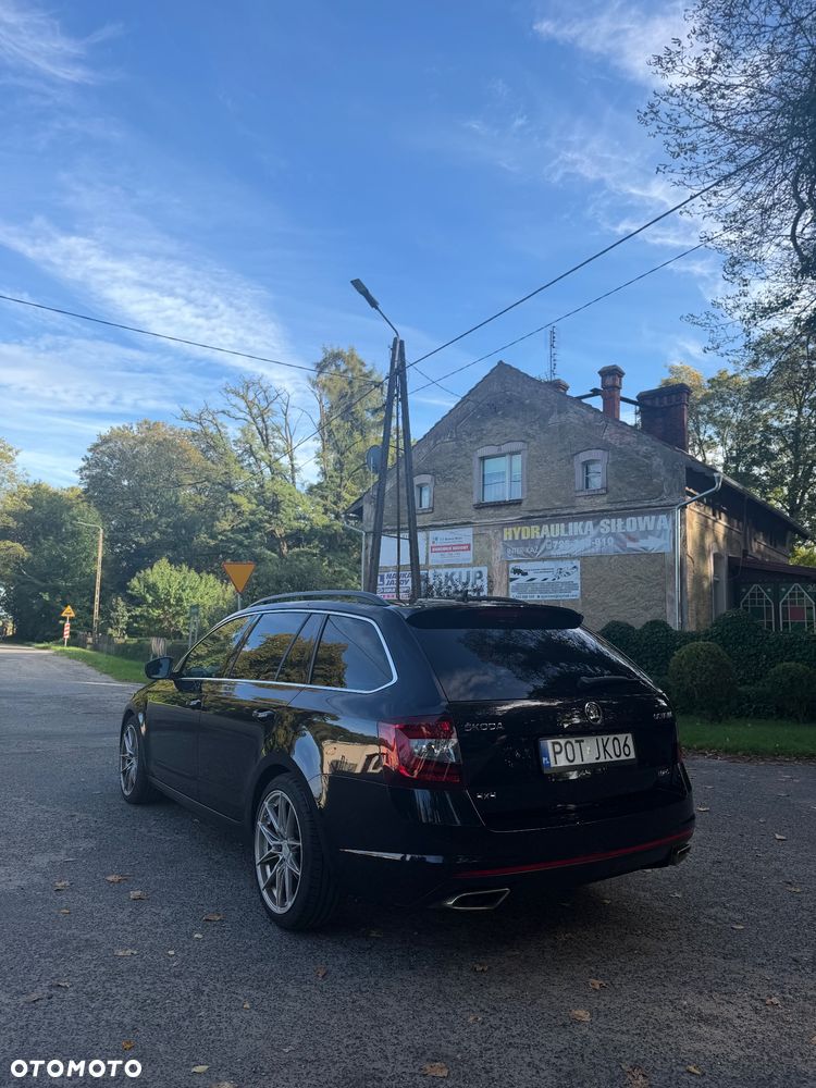 Skoda Octavia 2.0 TDI RS DSG EU6 - 9