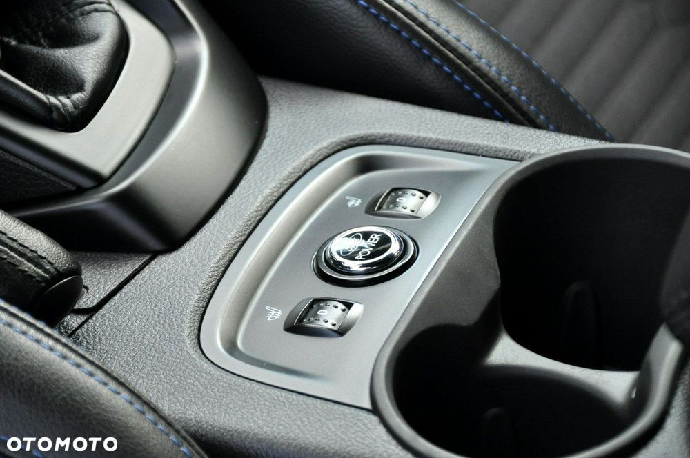 Ford Focus - 37
