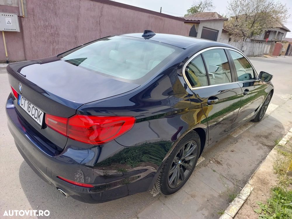 BMW Seria 5 518d AT - 11
