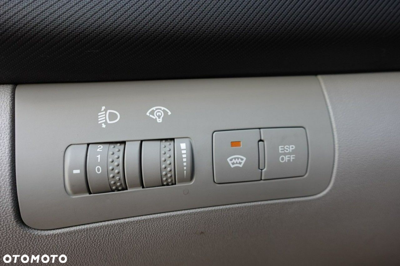 Kia Ceed - 15