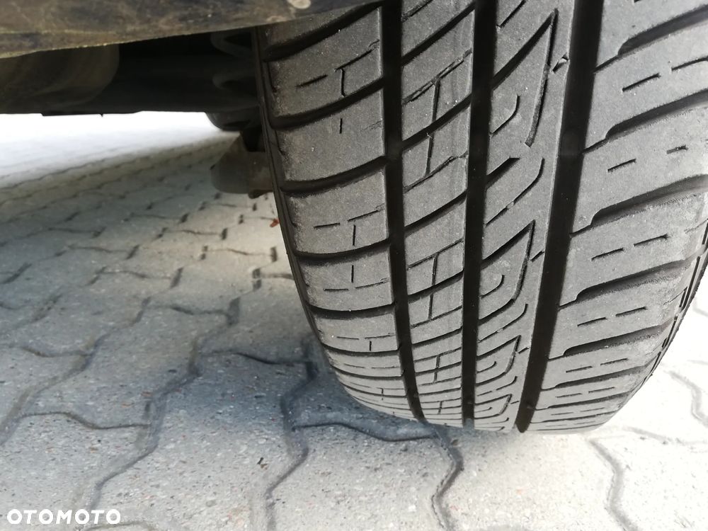 Volkswagen Polo 1.2 TSI MATCH - 7