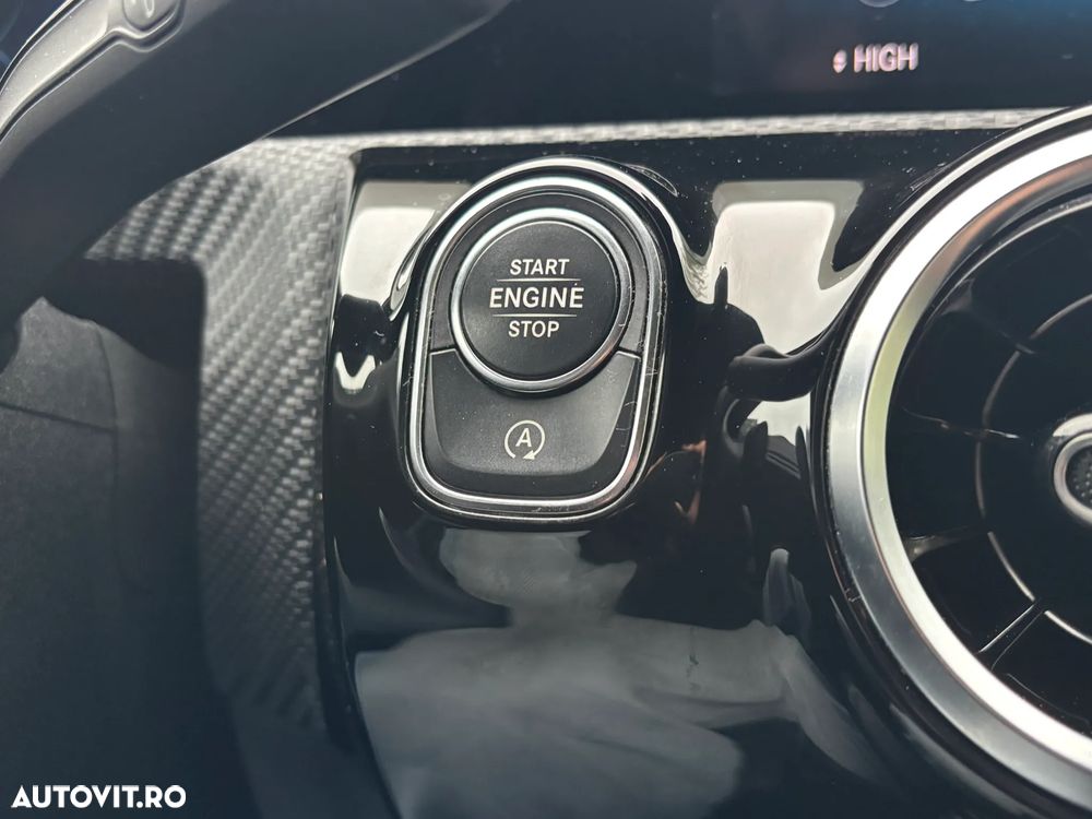 Mercedes-Benz A 180 d 7G-DCT - 29