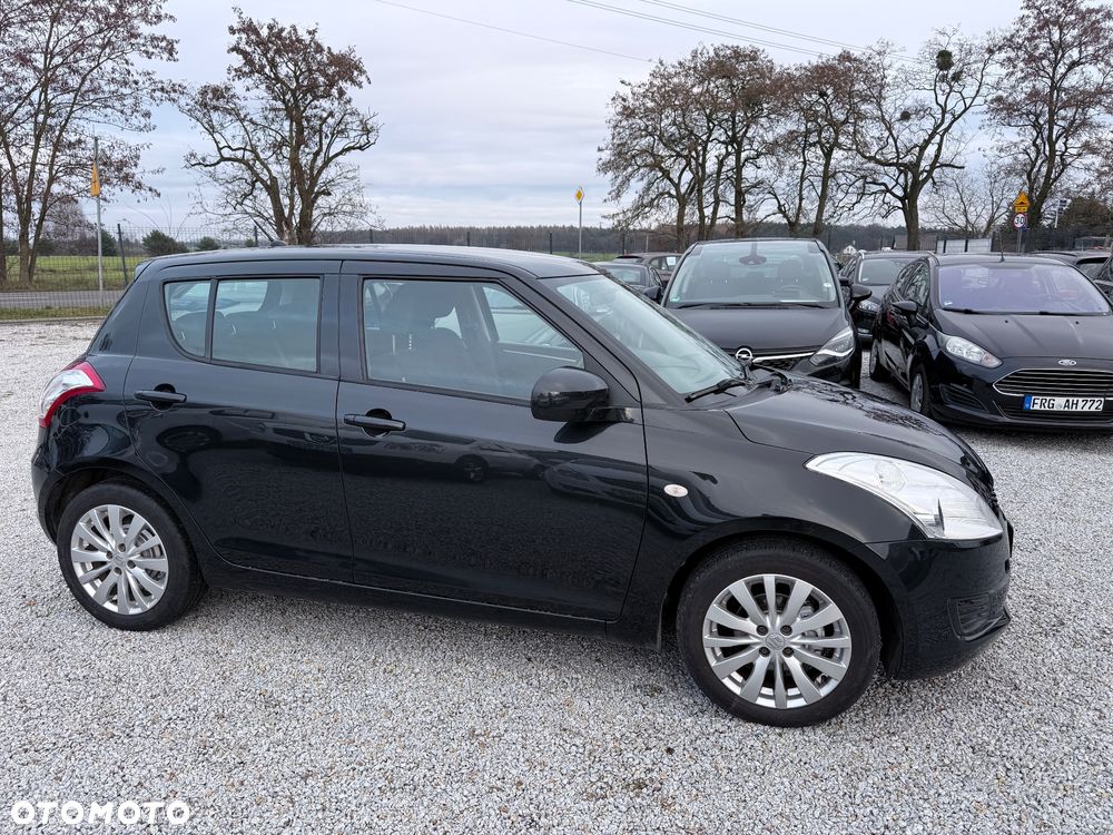 Suzuki Swift 1.2 Premium - 1