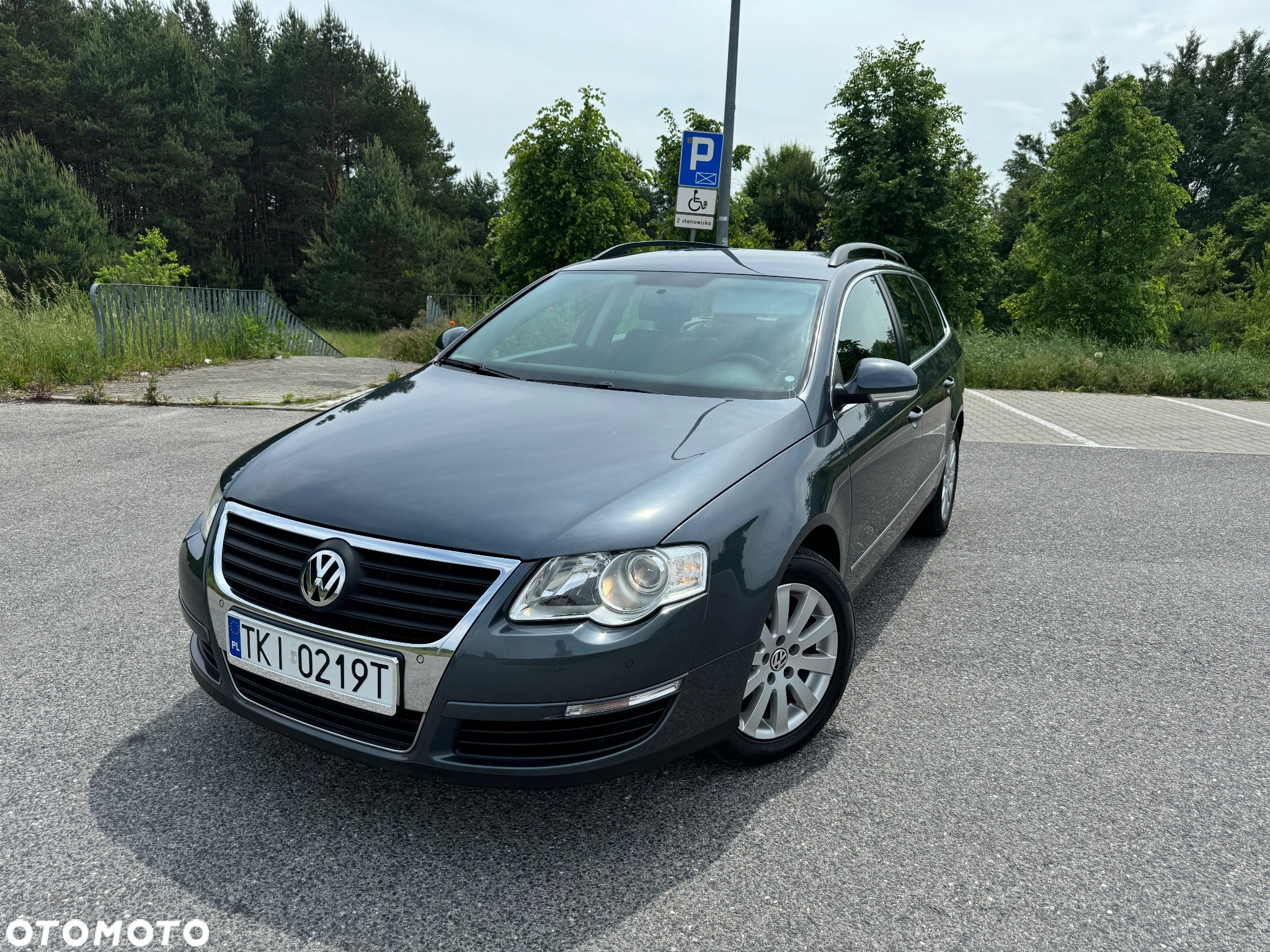 Volkswagen Passat 2.0 TDI Comfortline - 5