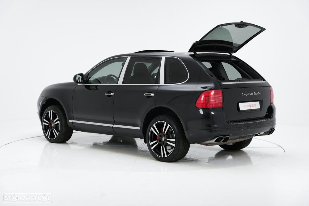 Porsche Cayenne Turbo - 5
