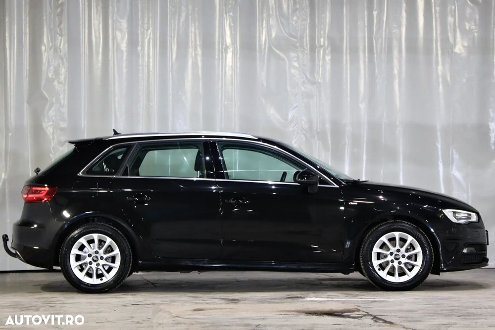 Audi A3 1.6 TDI ack (clean diesel) S line Sportpaket - 38