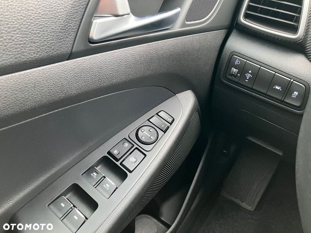 Hyundai Tucson 1.6 T-GDi Comfort 2WD DCT - 19