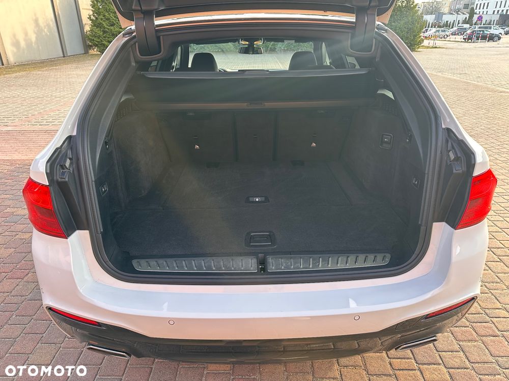 BMW Seria 5 - 25
