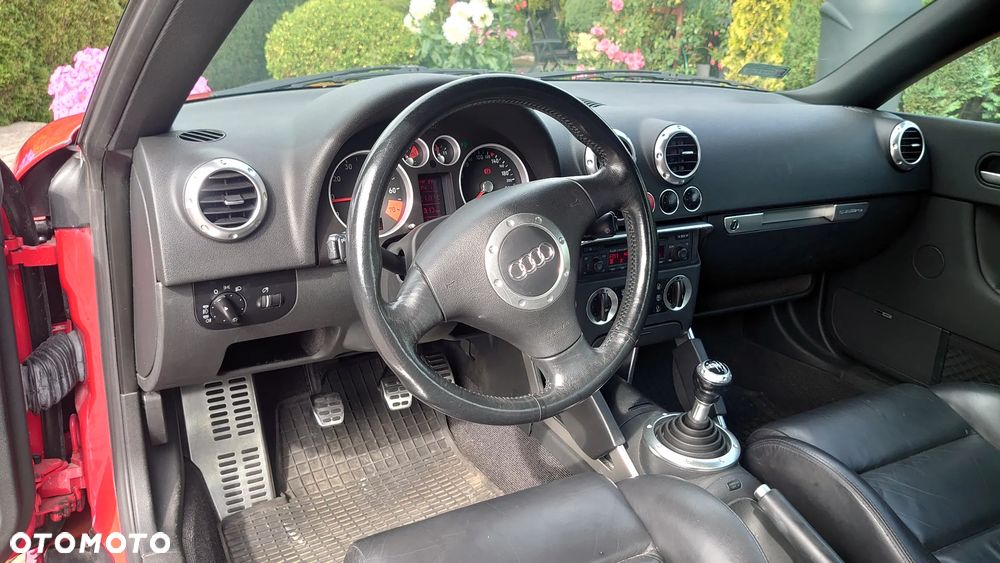 Audi TT Coupé 1.8 T quattro - 5