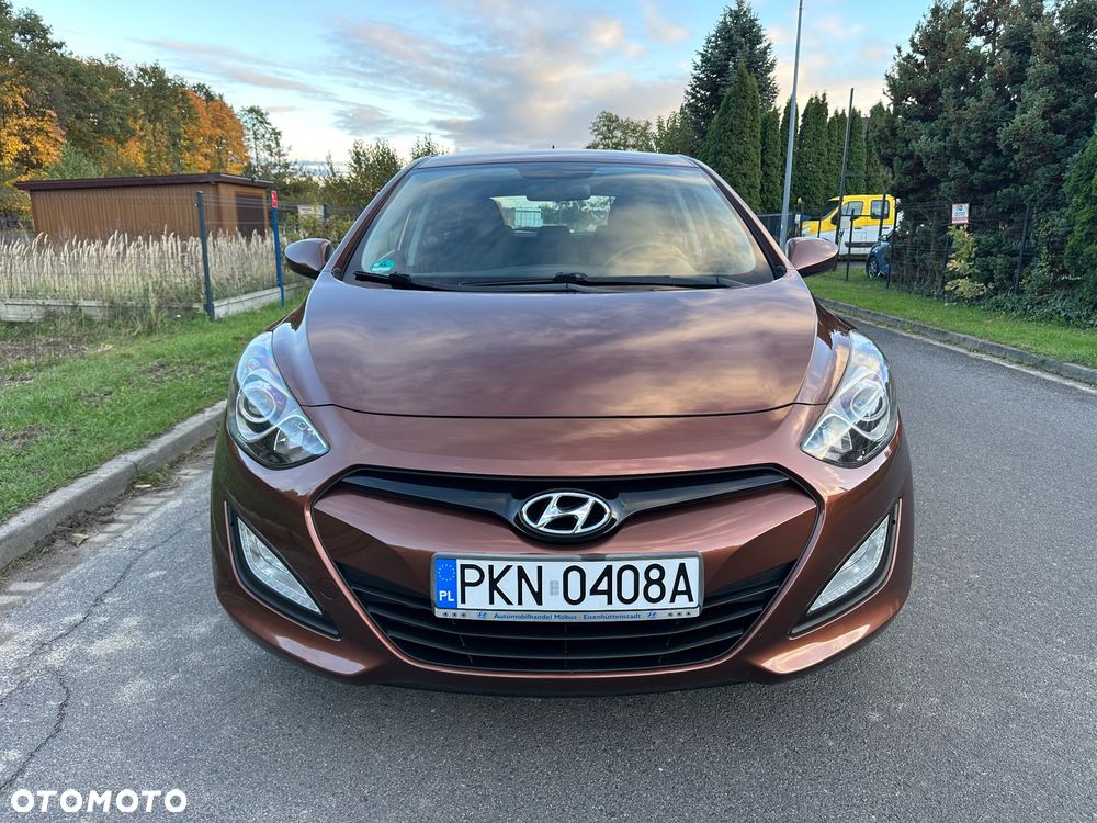 Hyundai i30 1.4 Intro Edition - 23