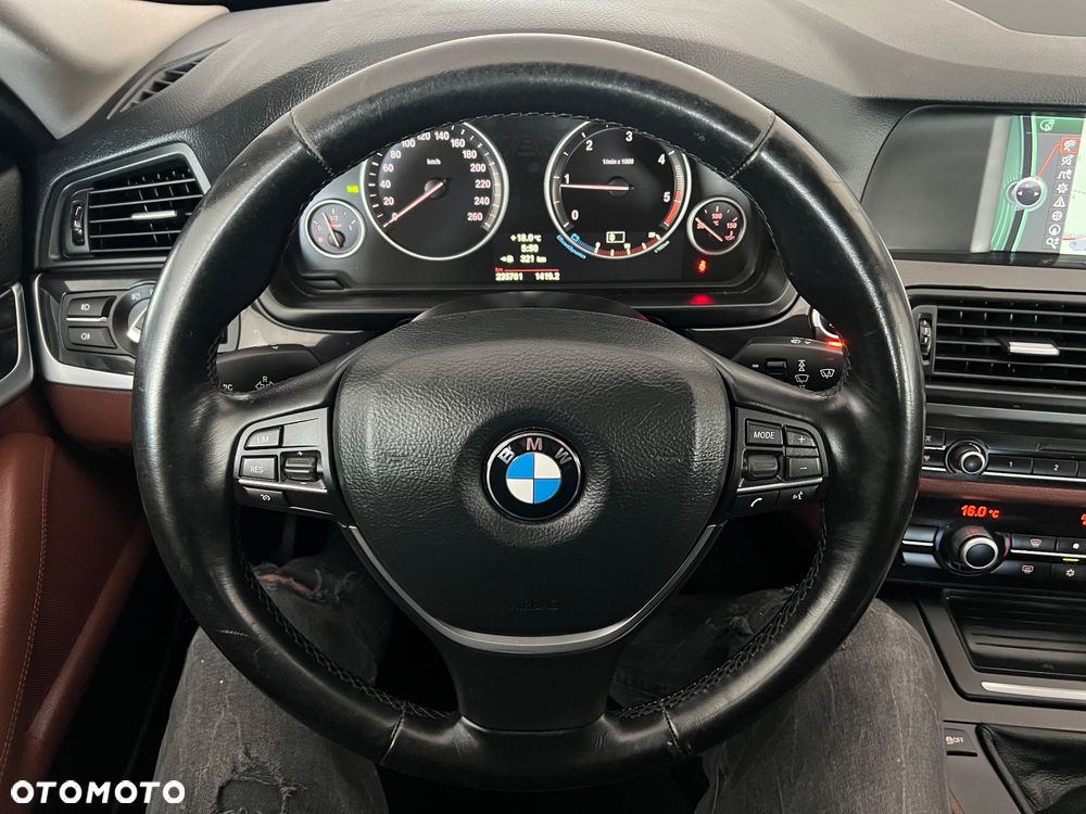 BMW Seria 5 520d Edition Fleet Exclusive - 30